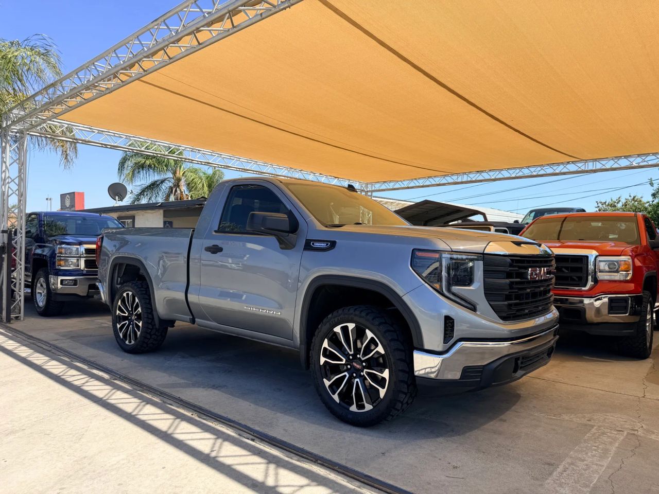 gmc sierra 1500 2025 3GTNUAEK6SG213060 image